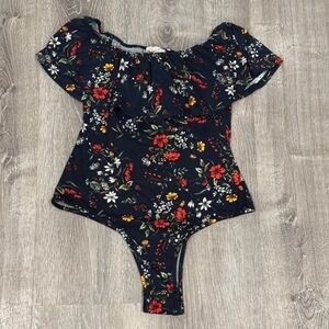 bodysuit size medium